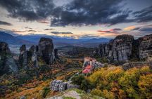 Mercedes Private Full Day Tour to Meteora-Thermopylae- Delphi