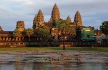 Explore Angkor Temple Sunset Including Lunch
