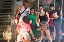 Hoi An Food Trail by Night with Boat Trip