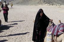 Full-Day Safari Desert Tour in Hurghada by Jeep