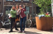 Exciting Murder Mystery - Interactive city walk in Paris