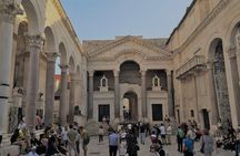 2 Hours Split Walking tour with free food tasting