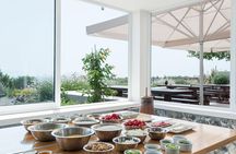 Private Santorini Cooking Class with a Chef Overlooking a Beautiful Garden
