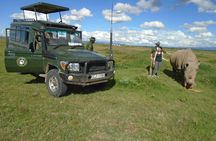 Olpejeta, Lake Naivasha, Masai Mara 5 Days Private Kenya Jeep tour
