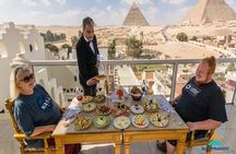 4-Hours Private Dinner at Great Pyramid Inn With Pyramids View