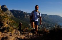 Lion's Head Sunset Hike in Cape Town