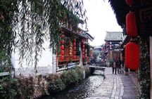 Lijiang Day Tour to Jade Dragon Snow Mountain, Black Dragon Pool and Old Town