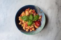 Cesarine: Dining & Cooking Demo at Local's Home in Catania