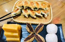 Beijing Authentic Food Walking Tour in Old Hutong &Jingshan Park