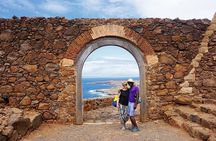 Like Locals: Praia and Cidade Velha Tour + Local Pontxi Tasting