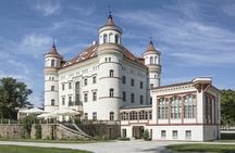 Wroclaw Day Tour to Giant Mountains, Karpacz, Palaces Valley