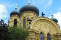 Exploration tour through the district of Praga - authentic and legendary