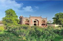 Taj Mahal Agra Fort and Baby Taj One Day Guided Tour From Delhi