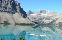 Columbia Icefield Glacier Adventure Day Tour from Calgary/ Banff