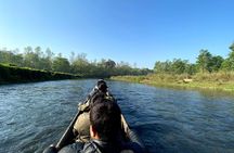 45 Minutes Canoeing at Rapti River in Chitwan National Park