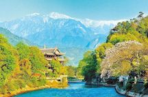Exclusive Exploration: Mount Qingcheng and Dujiangyan Day Tour