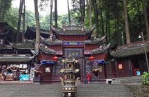 Exclusive Exploration: Mount Qingcheng and Dujiangyan Day Tour