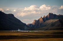 Horse trek in Kyrgyzstan: Naryn to Kel-Suu lake