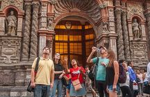 Street Food, Market & Old Eateries Tour in Lima's Historic Center
