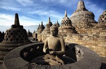 Yogyakarta: Borobudur Sunrise With Breakfast Shared Guided Tour
