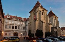 Private Lesser Town tour - Historical Treasure Hunt