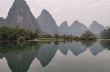 2-hours Yangshuo Yulong Bamboo Boat Tour with the Round-way Private Transfers