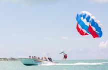 Parasailing in Key West at Smathers Beach