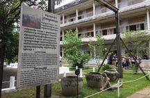 Private 2 Days Tour to Phnom Tamao Zoo & Killing Field