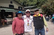 Private Professional Guide in Machu Picchu from Aguas Calientes