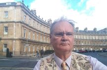 Exceptional Bath tour guide making your visit splendidly memorable.