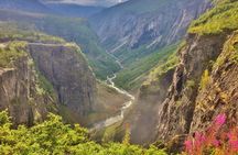 SEVEN WATERFALLS TOUR: Private roundtrip to the Hardanger Fjord, 12 hours