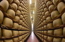 From Parma: Parmigiano Reggiano Farm Tour & Tasting with Transfer
