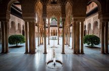 Alhambra Soul:Join a Group,with specialist guide.Skip the line .