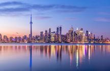 Toronto Small Group Night Tour with CN Tower