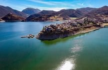 Hike Lake Castle and Good Food!