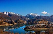 Hike Lake Castle and Good Food!