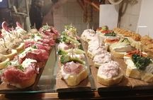 Rialto Farmers & Fish Market Food Tour in Venice with Wine Tasting & Sightseeing