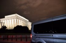 Small Group National Mall Night Tour with 10 Top Attractions
