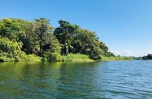 Las Isletas 2-Hour Kayak Adventure in Granada with Pickup