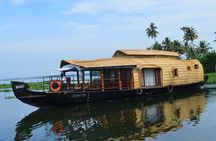 6 Days Tour Visit Munnar Hills, Alleppey Houseboat, Kovalam Beach