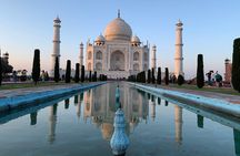 Private Walking Tour including Tajmahal Roof Top View