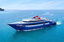 Phi Phi Islands Adventure: Ferry, Snorkeling & Island Lunch 