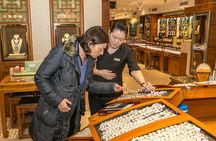Half Day Tour:Market Shopping Acrobatic Show & Peking Duck dinner