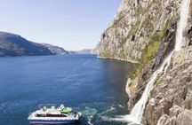 Stavanger: Waterfalls, Caves and Rock Tour By Sea