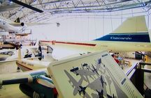 Luxury Private Vehicle Day Hire:London with Stopover Duxford imperial War Museum