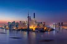 Private Shanghai Night River Cruise and Hot Pot Dining Experience