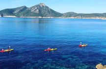 Explore the island of Dragonera by kayak and on foot