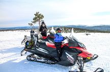Snowmobile Driving - Morning start