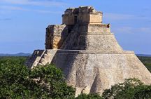Uxmal and Kabah Ruins Tour from Merida with Lunch
