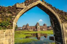 Jyotirlinga Journey: Indore to Omkareshwar Private Day Trip
